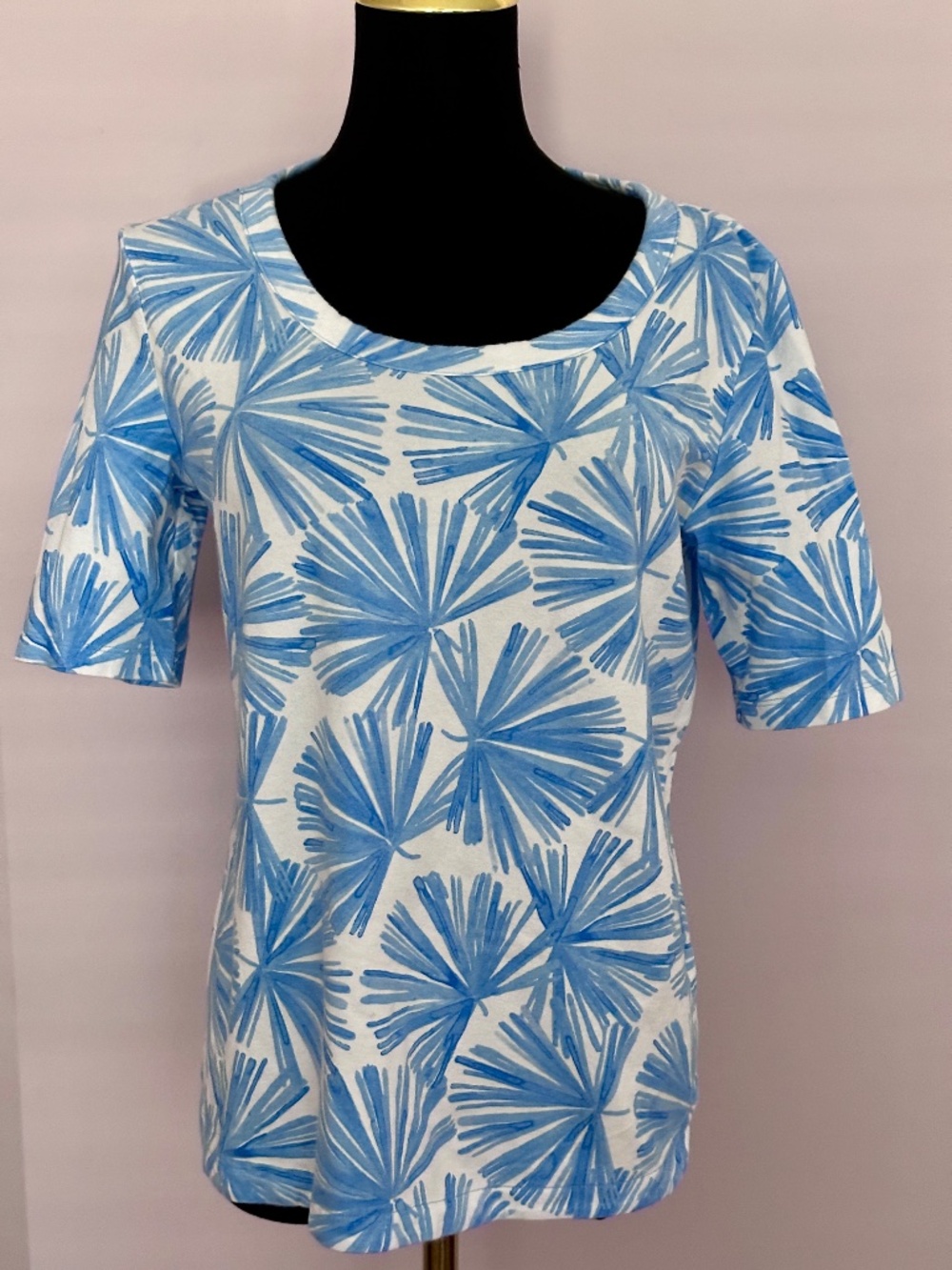 Talbots Blue White Floral Print Cotton Knit Top Size M Classic Casual